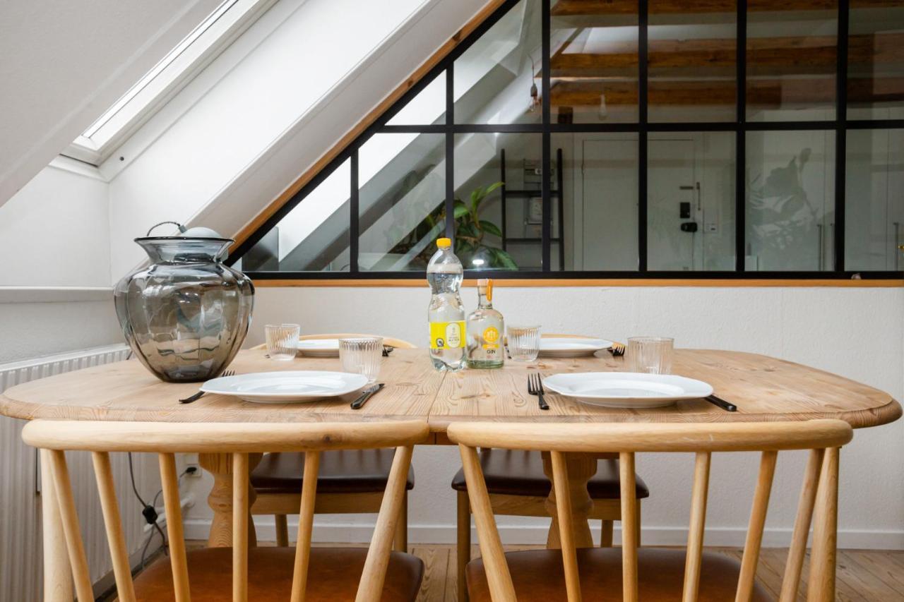 Come Stay In Penthouse With Room For 2-People ออร์ฮูช ภายนอก รูปภาพ
