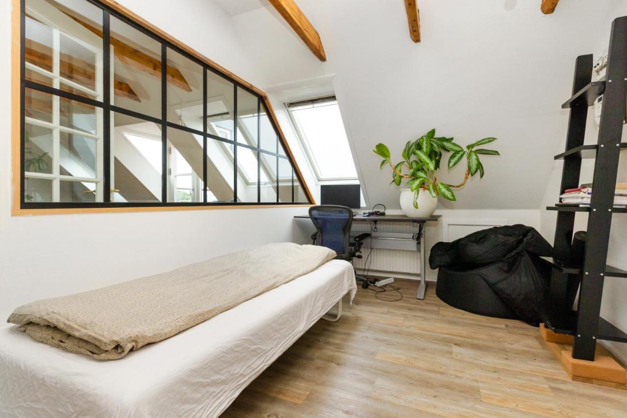 Come Stay In Penthouse With Room For 2-People ออร์ฮูช ภายนอก รูปภาพ